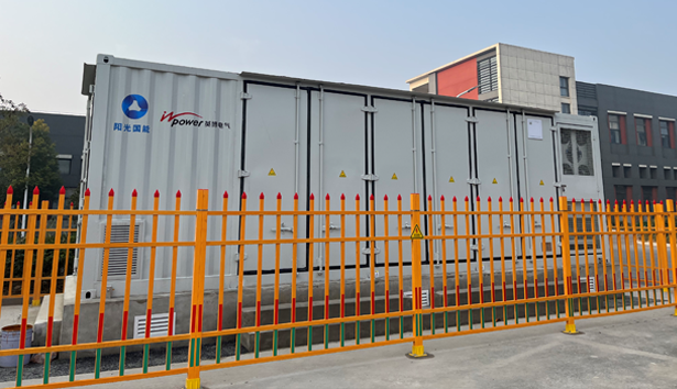 Liquid-cooled container project