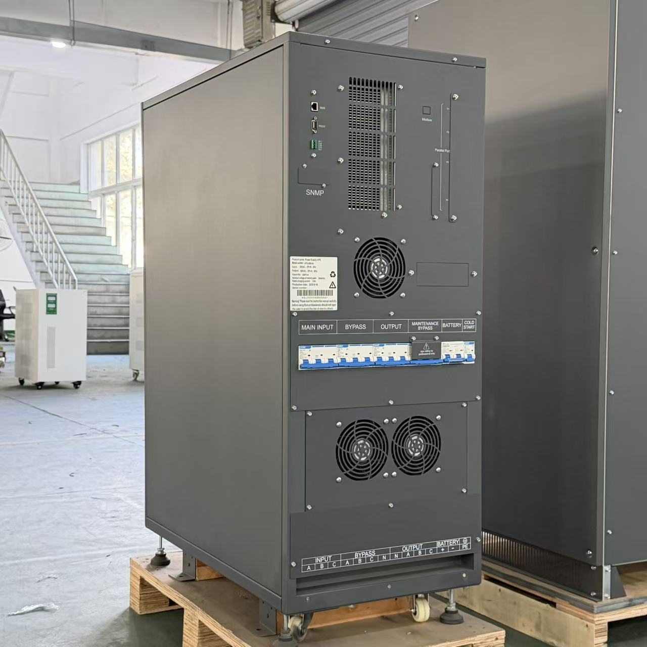60KW Industrial Online UPS Computer Three Phase Double Conversion Backup Power Supply Lightning Protection 20000 Electric Energy