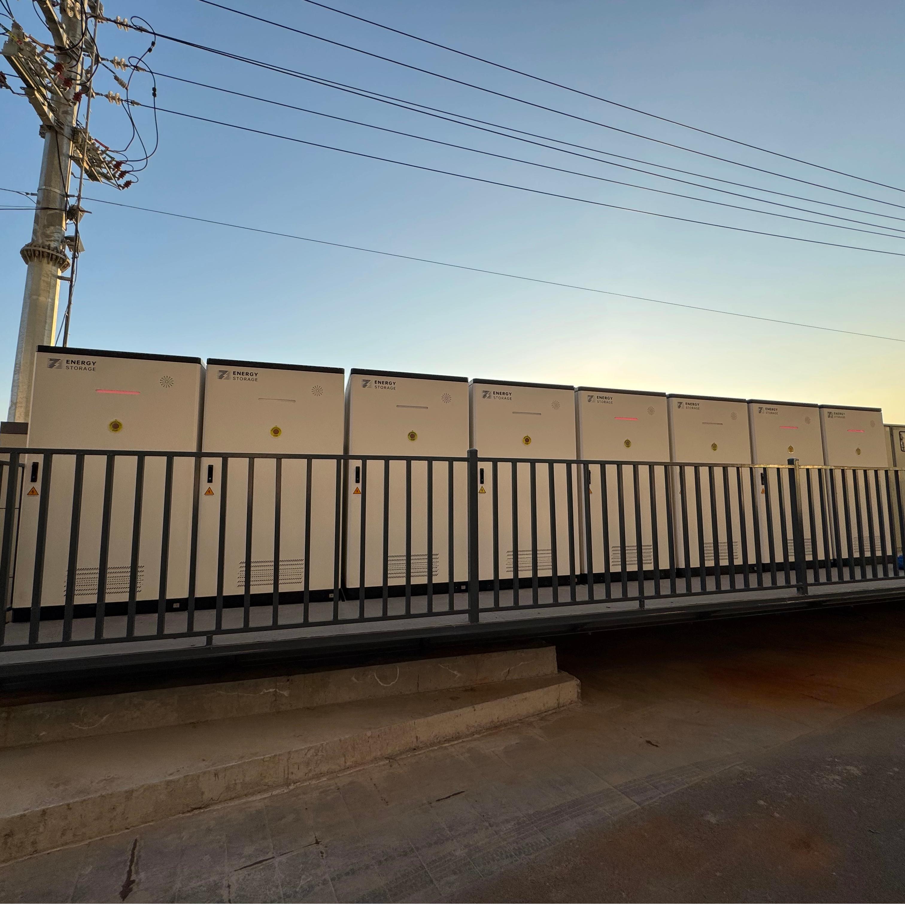 BENY 215kwh 230kwh 241kwh 1MW High Voltage Battery Air/Cooling Commercial Industrial Energy Storage System Solar Lifepo4 Battery
