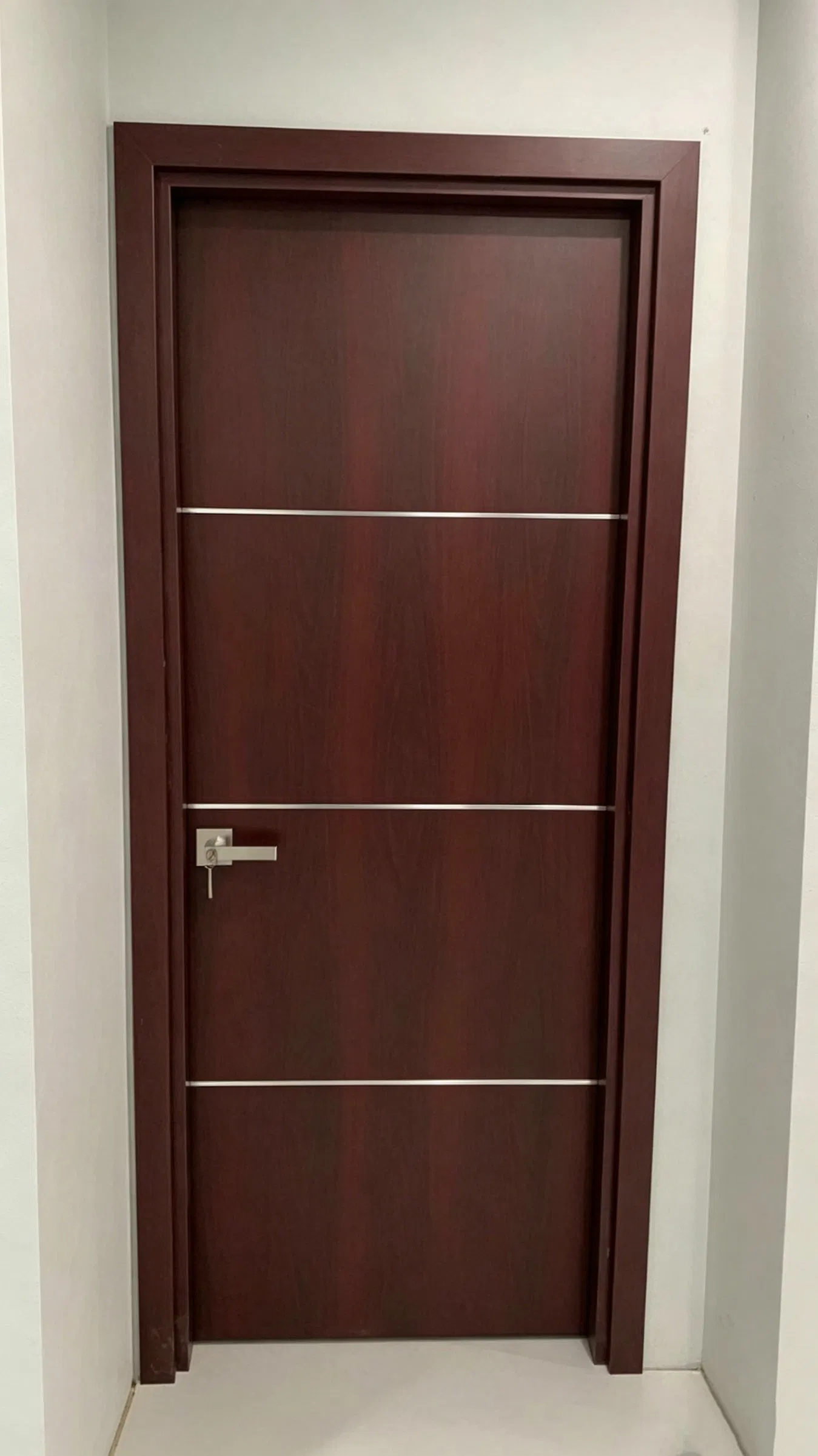 باب خشبي داخلي لغرفة النوم باب خارجي أمامي مصنوع من MDF/HDF/لوح ورق عسل منخفض السعر عازل للصوت ومقاوم للماء