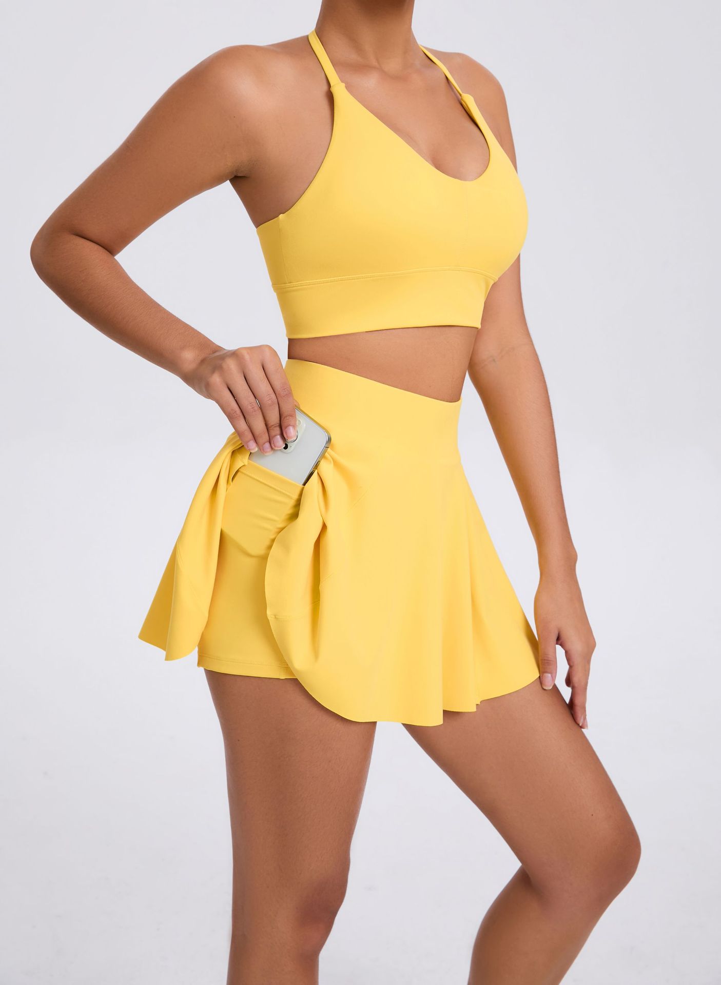 Wholesale Women Stretchy Soft Lightweight Padel Tennis Skirt and Bra Sports Tennis Skorts Set