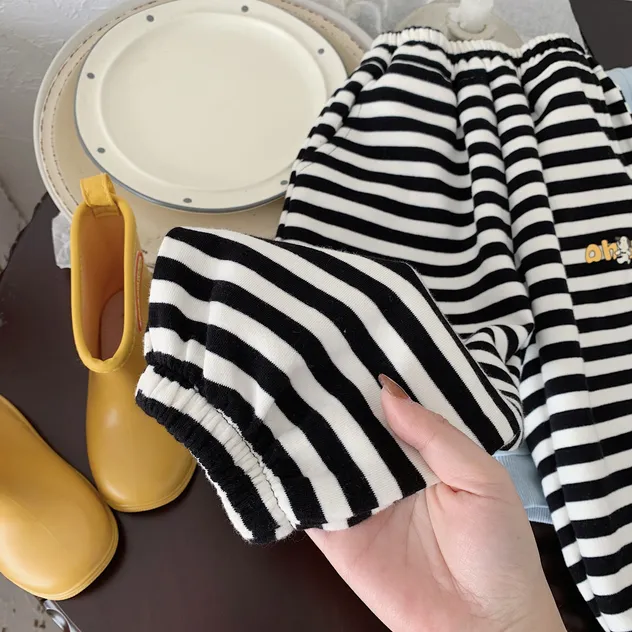 Stylish Kids Clothing Detail 3