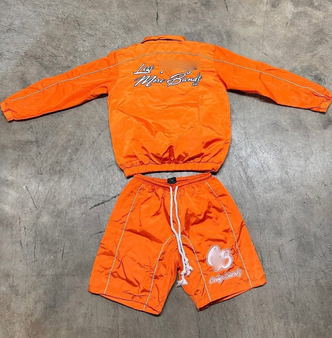 OEM Custom Logo Reflective Jogging Polyester Cotton Tracksuit Mens Printing Two Piece Zip up Men Windbreaker Tracksuits