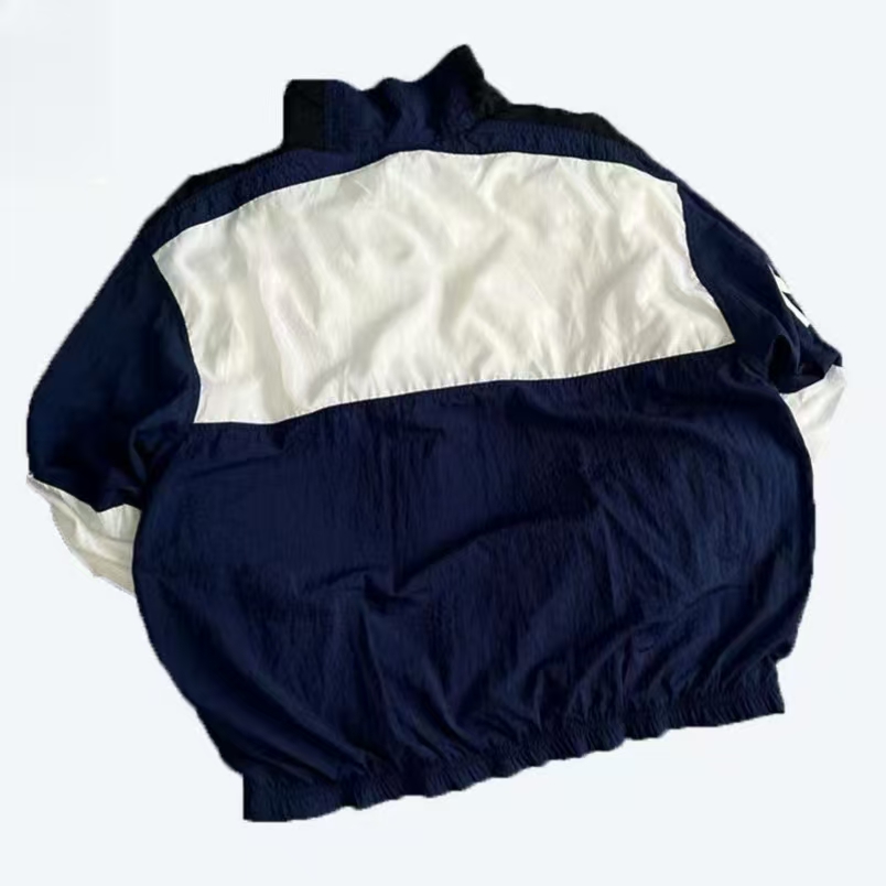 Custom Men's Vintage Street Windbreaker Jacket Oversized Black White Contrast with Stand Collar Front Logo Polyester Zipper