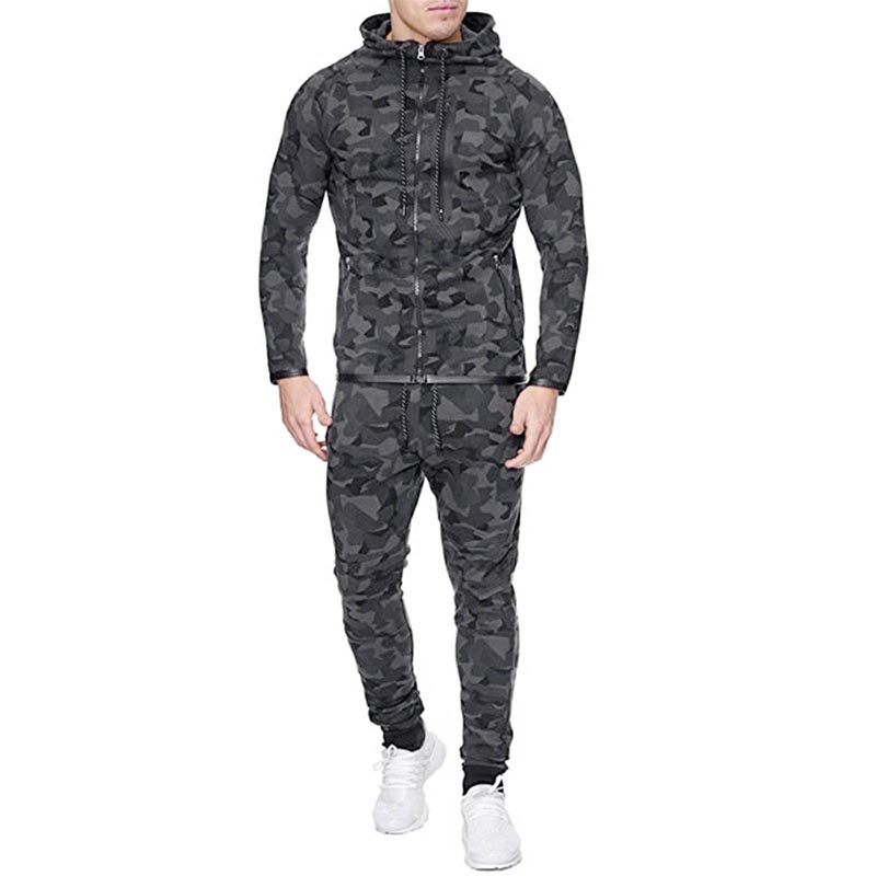 Tracksuit details 5