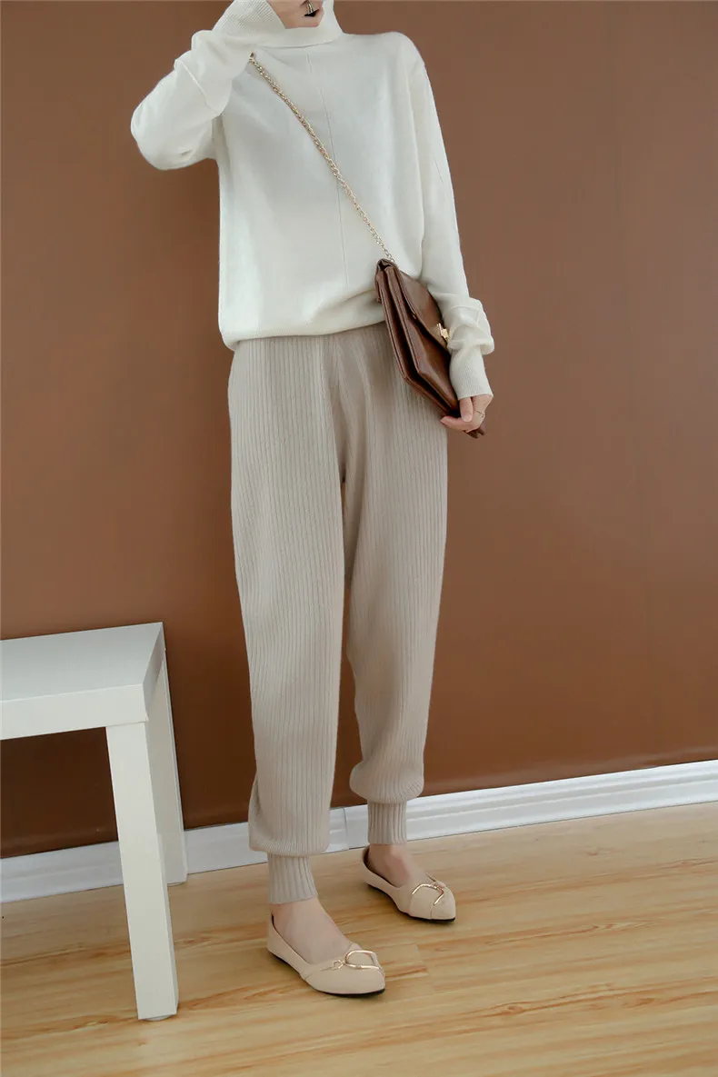 Slim Knitted Cashmere Leggings Cropped Leg Custom Knitted Joggers Slit-Detail Cashmere Women's Sweatpants.