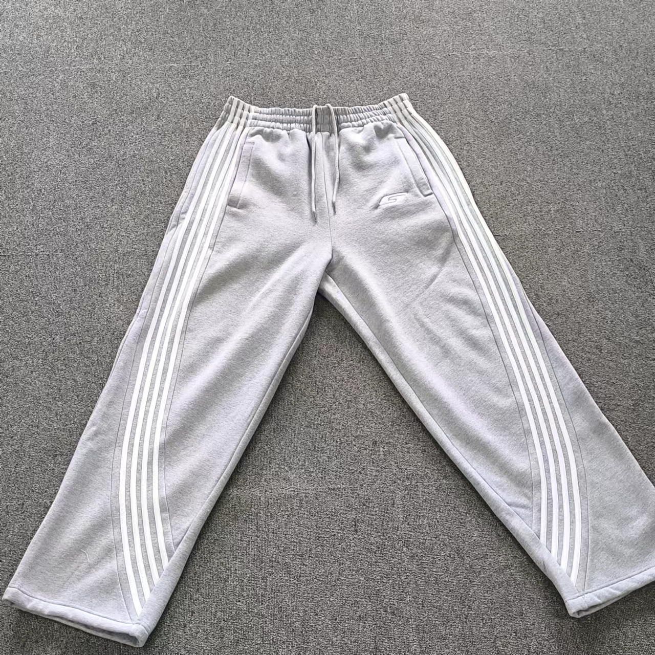 Manufacturer Custom Baggy Heavyweight Flare Wide Leg Sweat Pant Acid Wash Sun Faded French Terry Oversize Striped Men Sweatpants