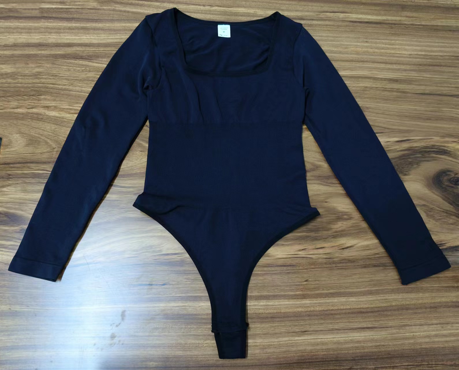 Seamless Shapewear Feature Detail
