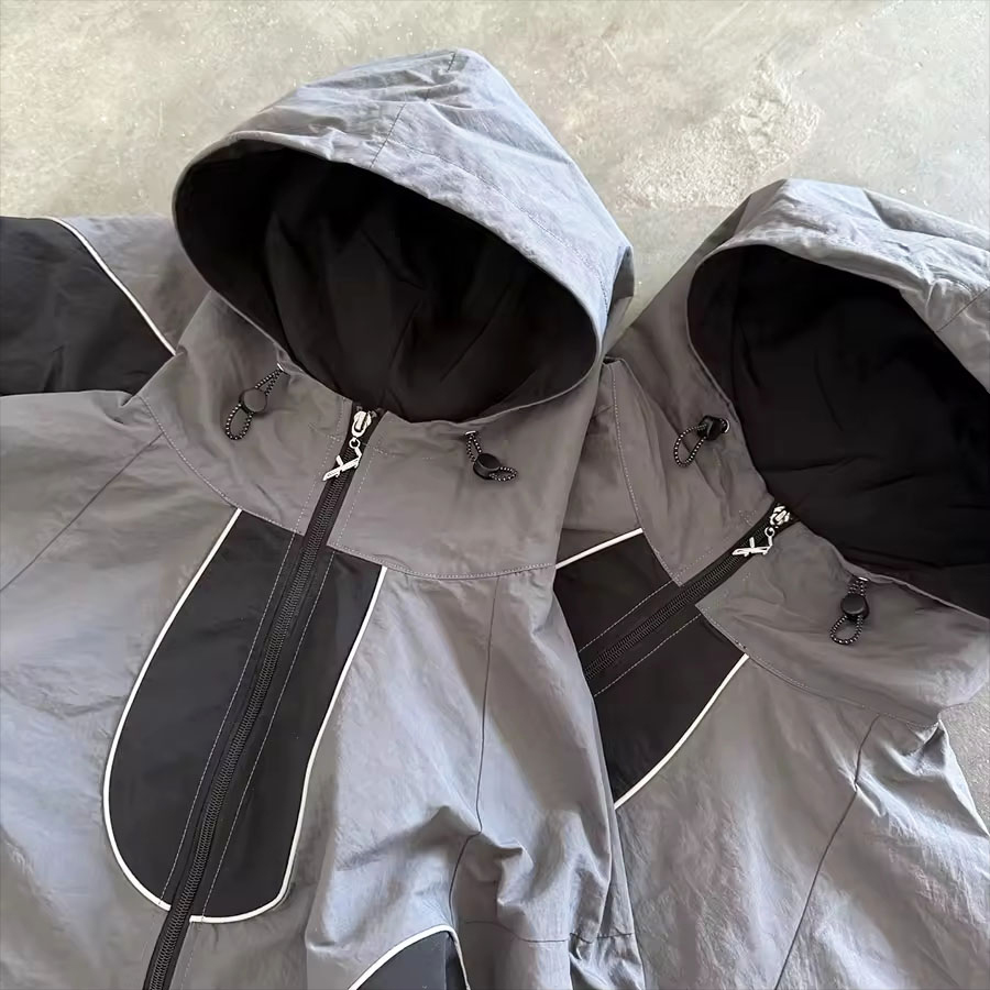 OEM Clothing Manufacturers Custom Waterproof Polyester Nylon Windbreaker Tracksuits Zip up Jacket Hoodies and Shorts Set