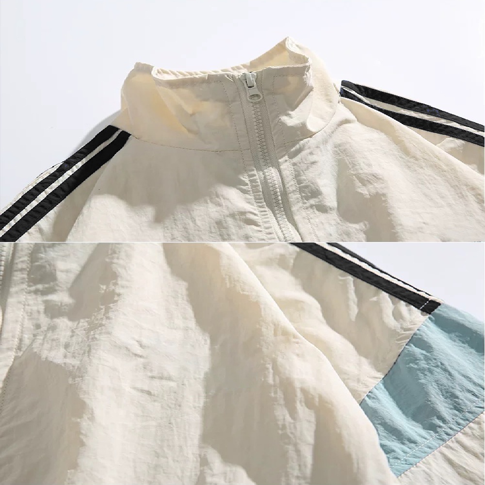 Detailed Jacket Image Close-up 1