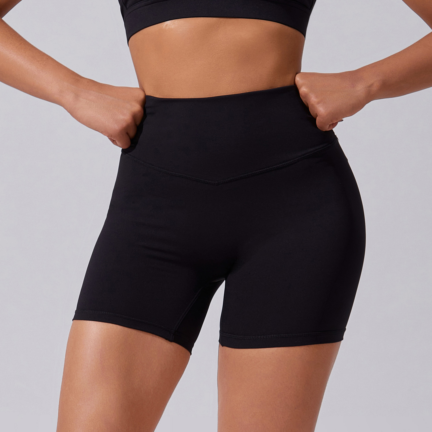 2025 Summer Women's Yoga Fitness Gym Biker Shorts Mid Waist Breathable Scrunch Butt Custom Logo Wholesale Hot 100% Cotton