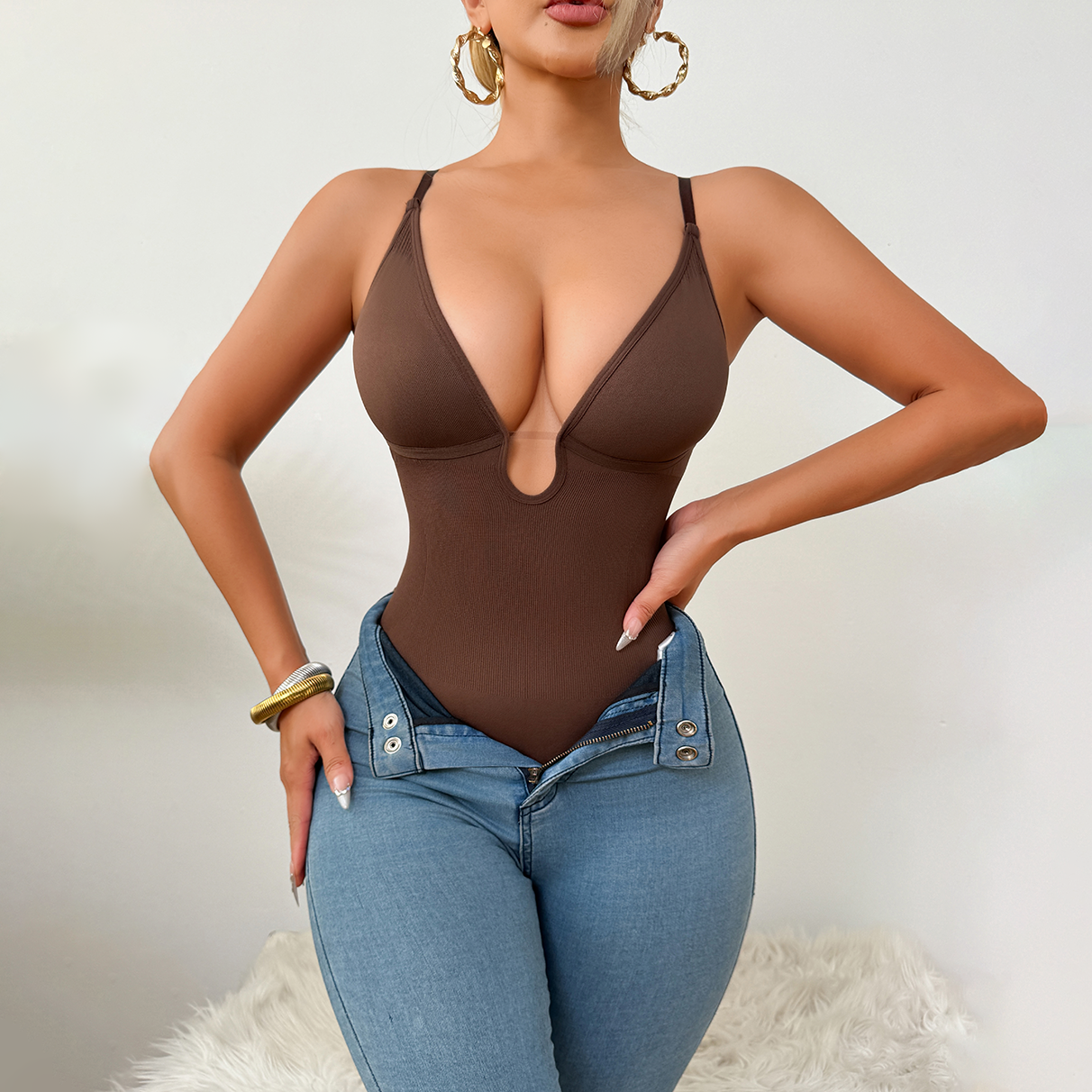 Ladies Seamless Shapers Daily One-Piece Body Suit Deep V-Neck Strap Breathable Nylon Corsets Supply Bodysuit