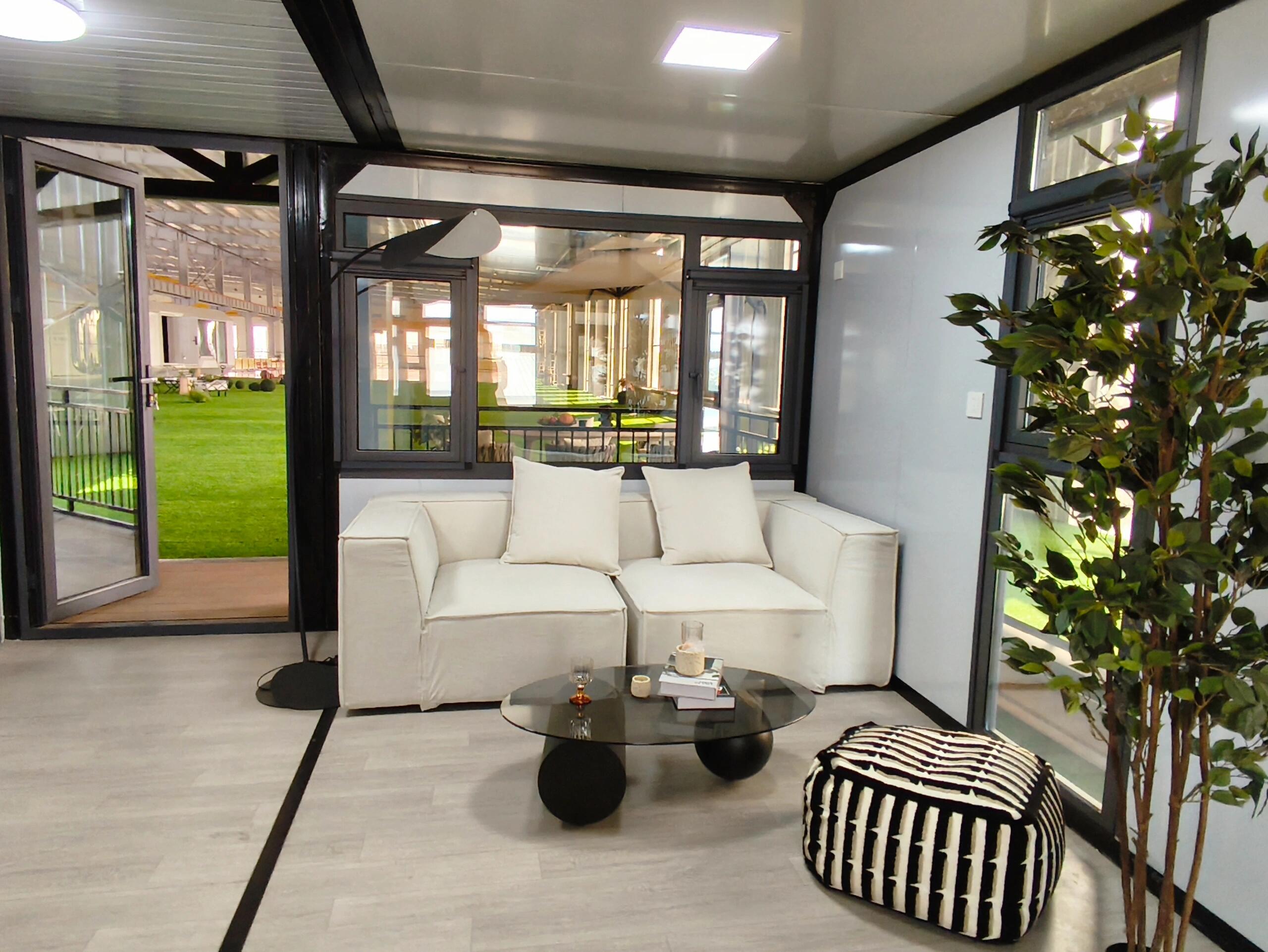 Portable Luxury Modular Homes 20ft 40ft Expandable Steel Container 1-4 Bedroom Tiny Villas Prefabricated Luxury Housing