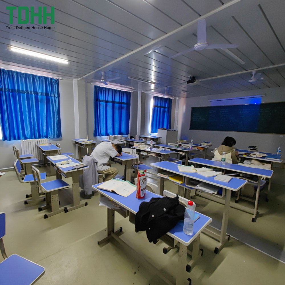 Custom Design School Teaching Complex Building Prefabricated Rapid Deployment Flat Pack Mobile Classroom School Container Houses