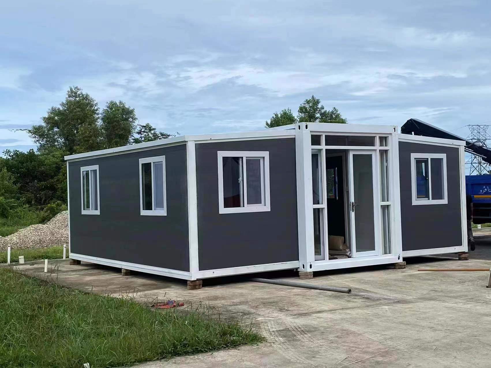 Expandable Container House Design 3
