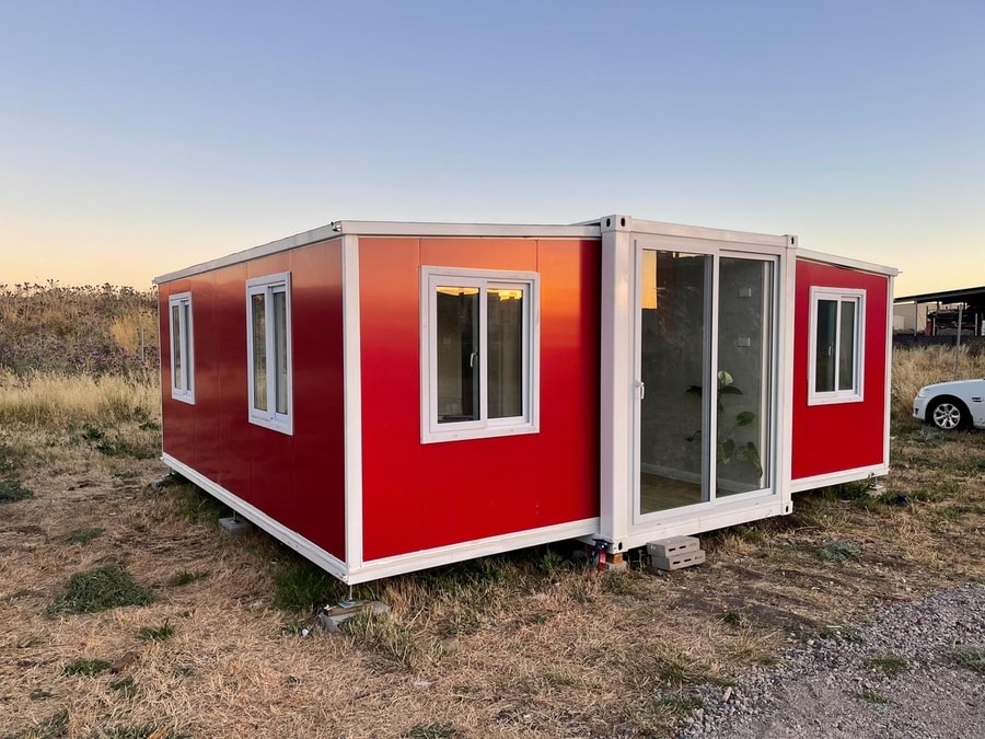 Modern Modular House Exterior