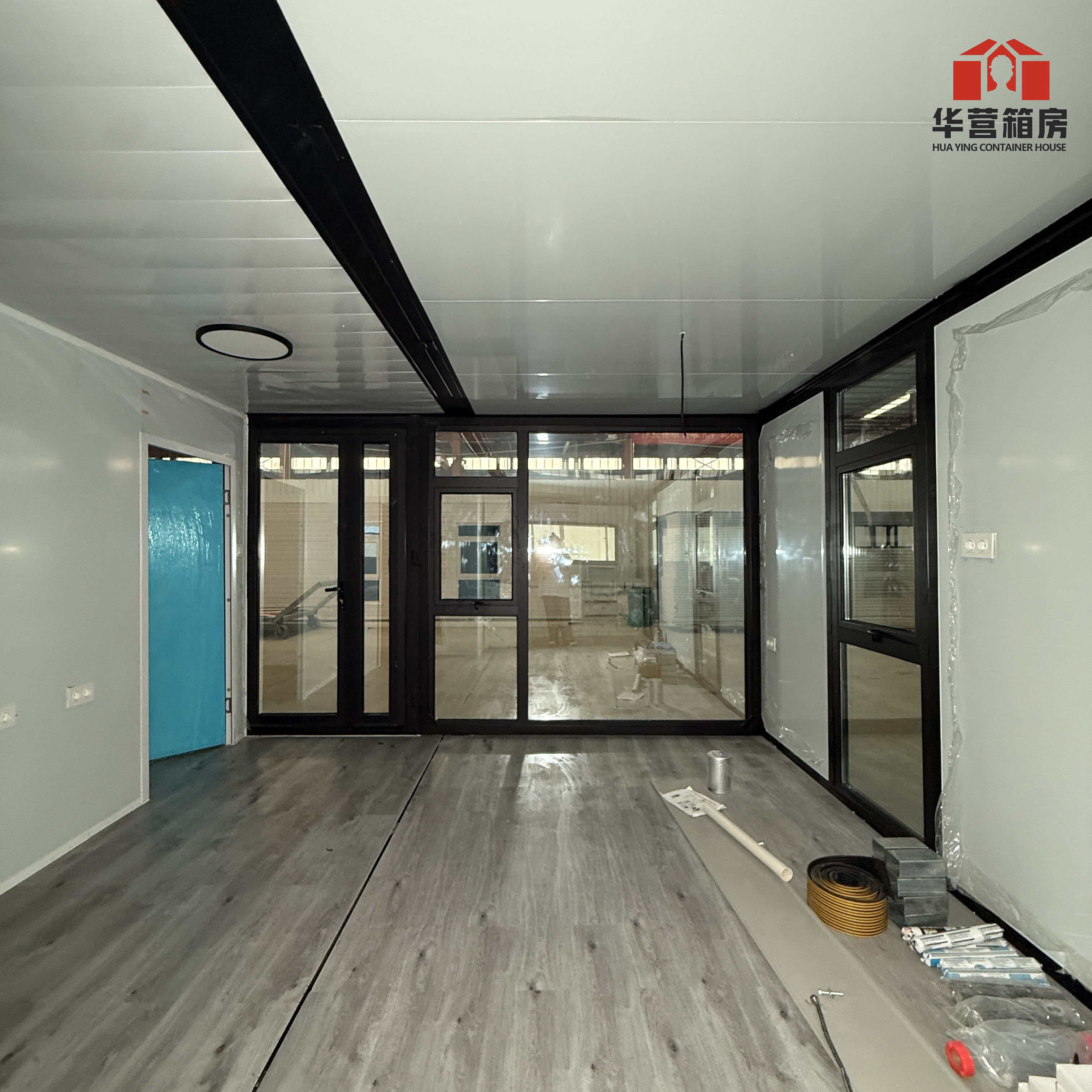 Luxury 20-Foot Expandable Container Mobile Houses Portable Offices Kitchen Bathroom Small Vacation Houses Made Sandwich Panel