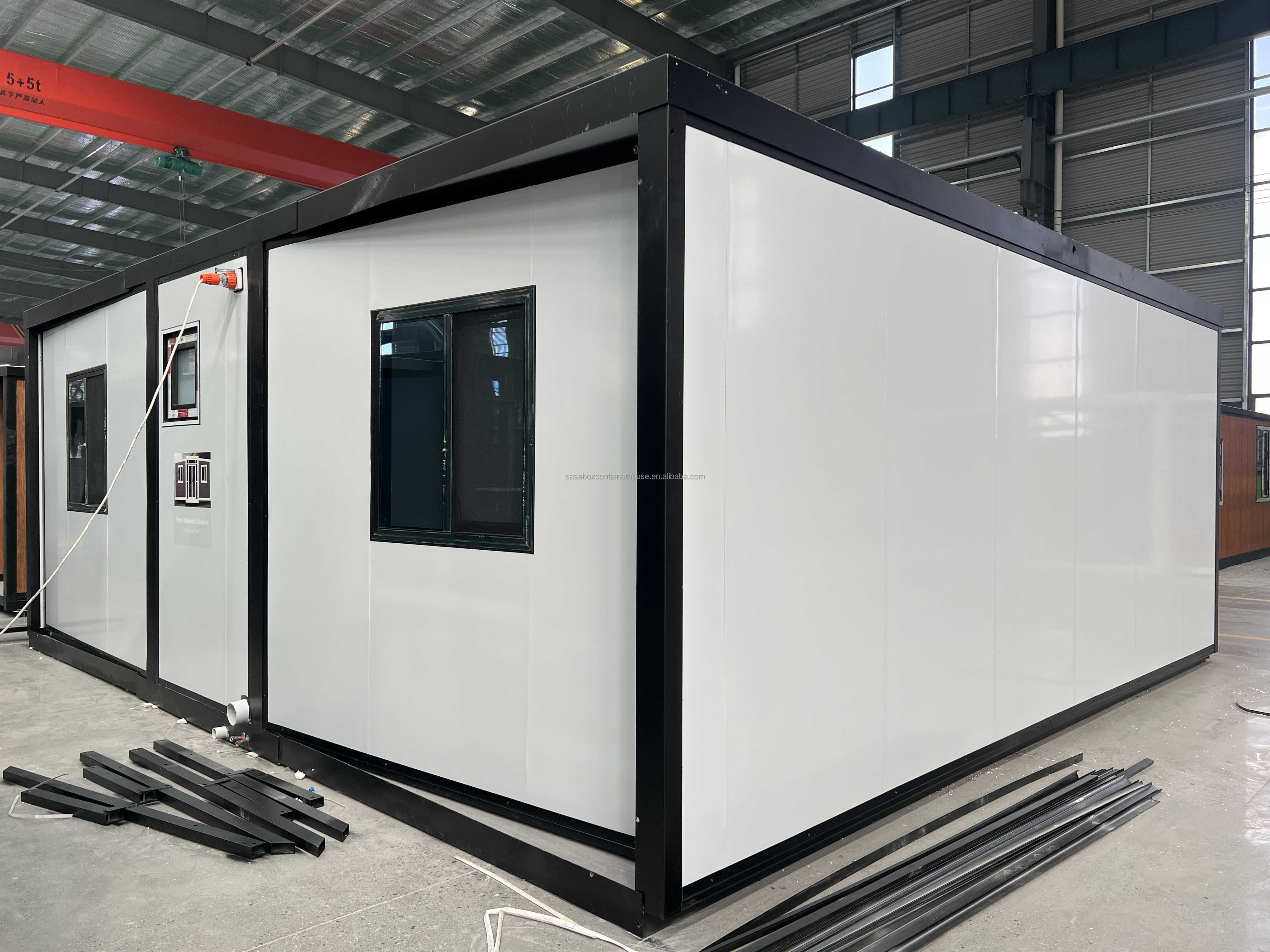 Expandable Cabin Side View