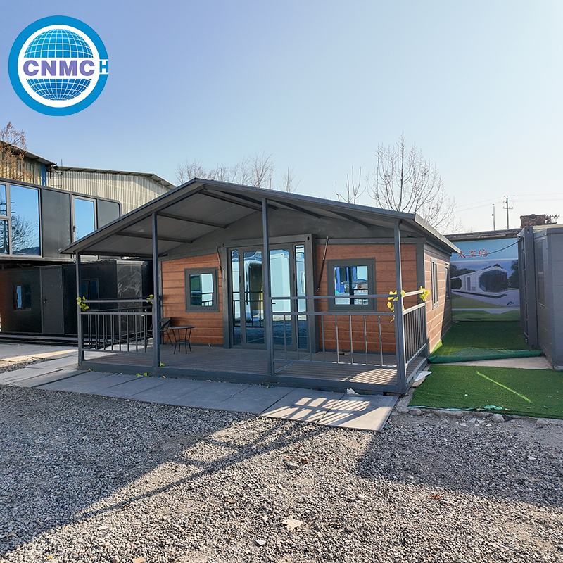 Expandable Double Wing Industrial Design 40FT Container Home 2 Bedroom Prefab House Balcony 1 Year Warranty Farmhouse Home Bar