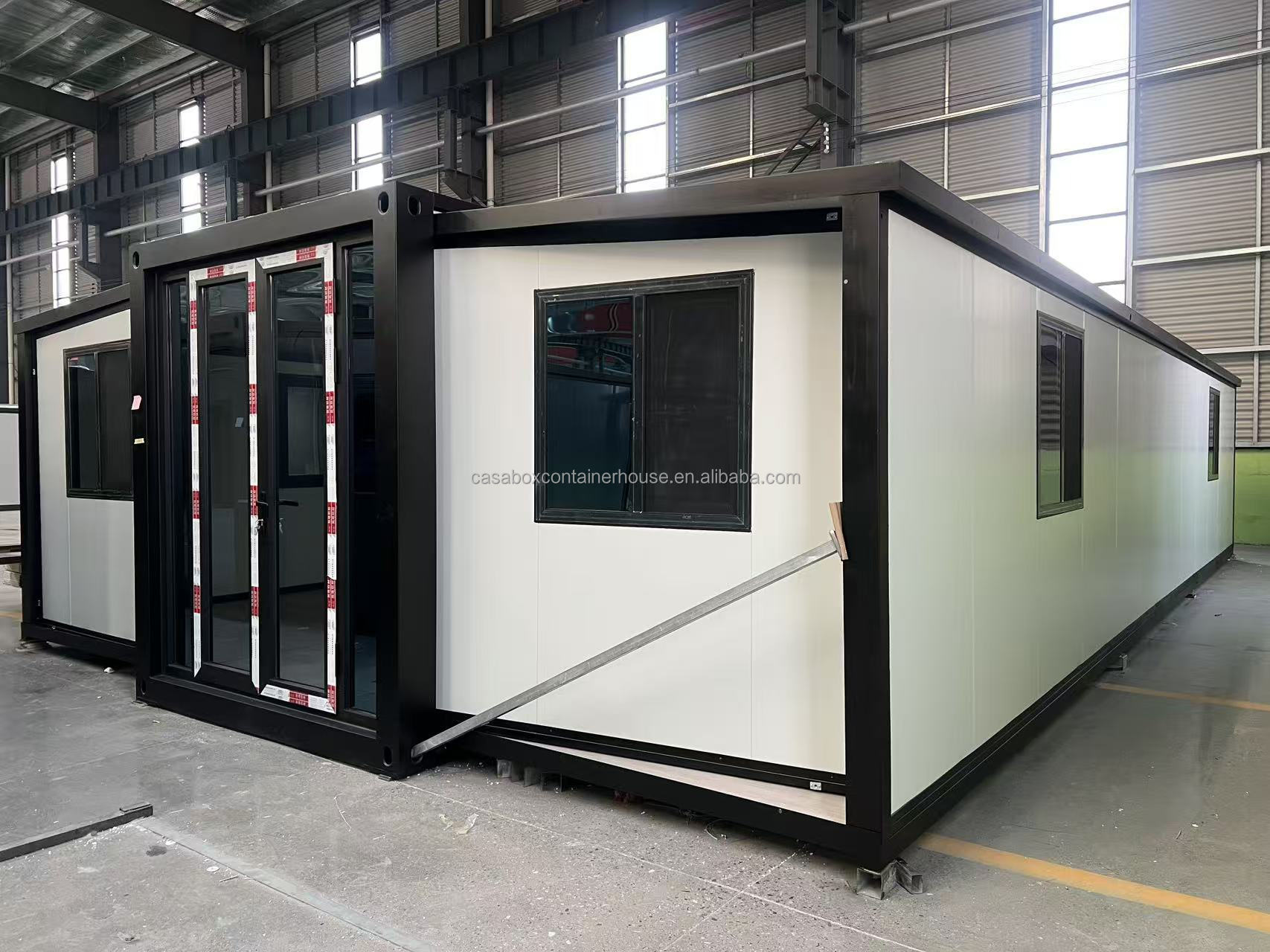 Model 40ft - 72 Square Meters