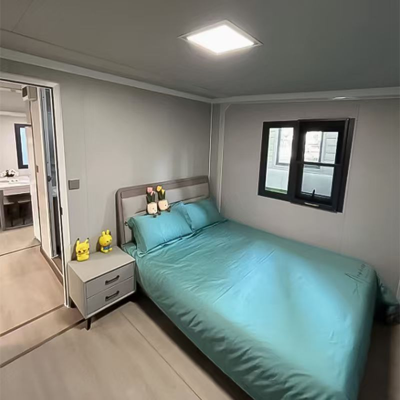 Innovative Expandable Container Home: Compact Foldable Prefabricated Housing Option