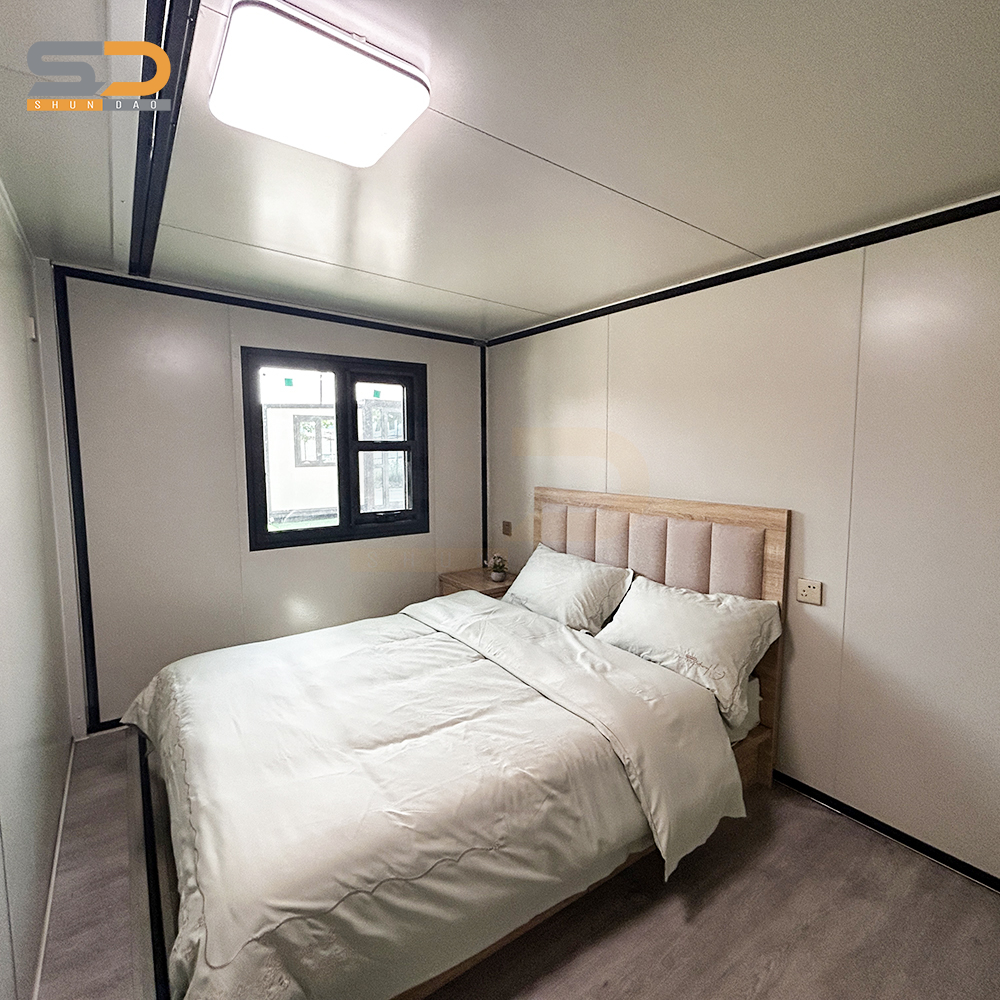 20ft 40ft Professional Grade Galvanized Steel Frame Seismic Expandable Container House Suitable for Emergency Shelters