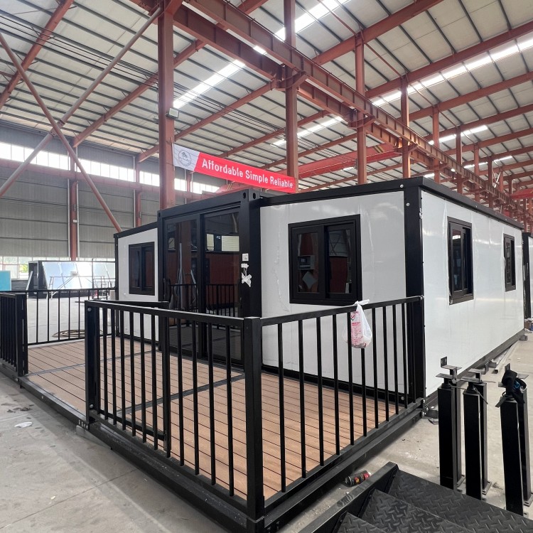 20ft/40ft Expandable Container House for Workers Accommodation Modular Folding Office Building Breathable Sandwitch Panel for