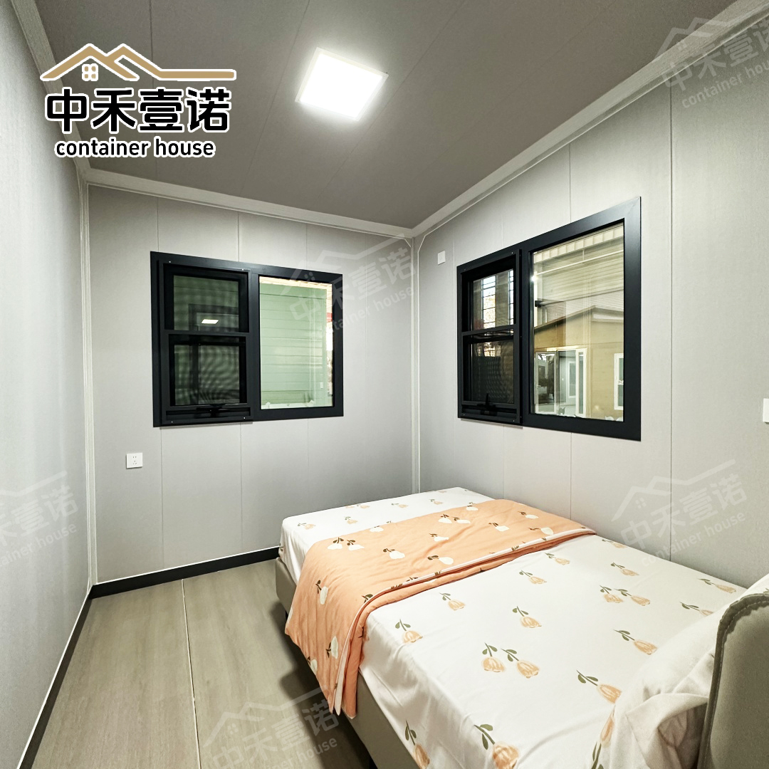 Fireproof Soundproof Prefab Double Wing Folding Room Fully Furnished Recoverable for Camping &amp; Glamping Accommodations