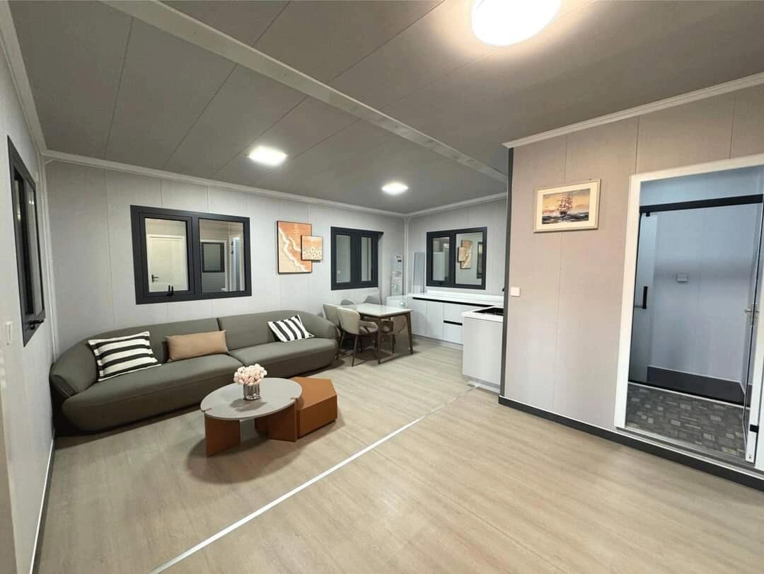 Portable Luxury Modular Homes 20ft 40ft Expandable Steel Container 1-4 Bedroom Tiny Villas Prefabricated Luxury Housing