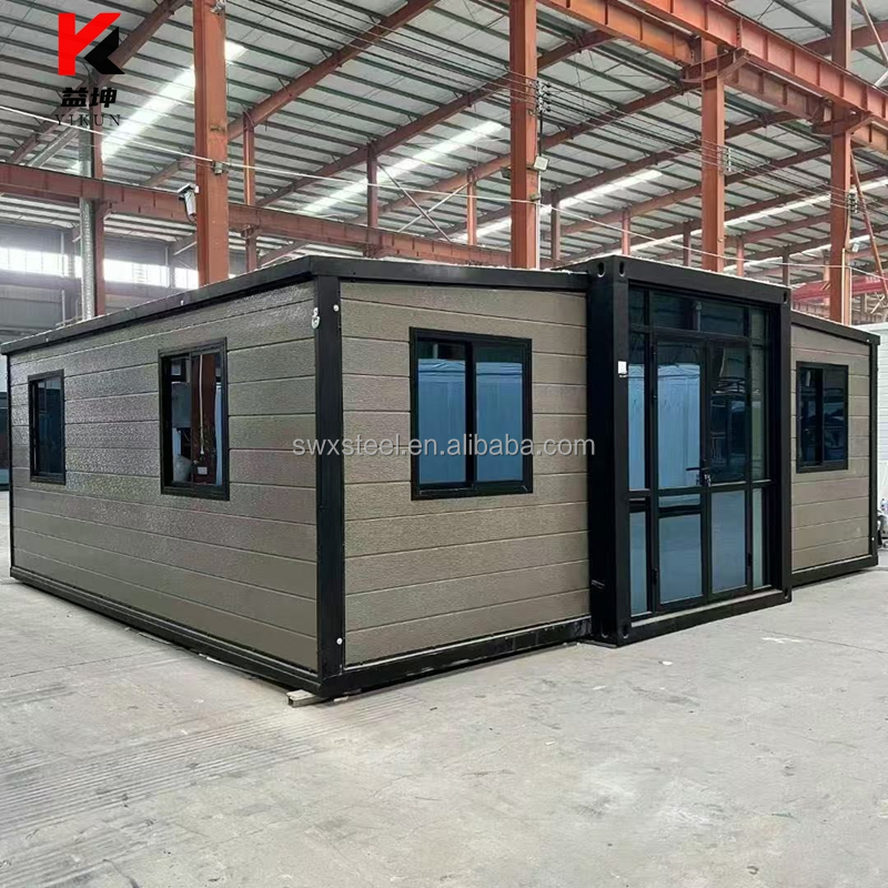 40ft Steel Structure Expandable Container House Luxury Prefab Villa 3 Bedrooms 2 Bathrooms Kitchen Mobile Home on Wheels Sale