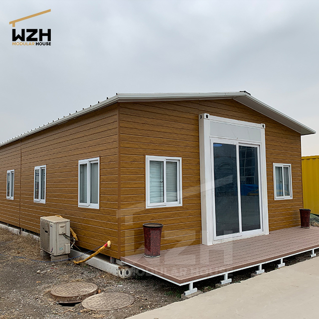 40ft Case Exterior