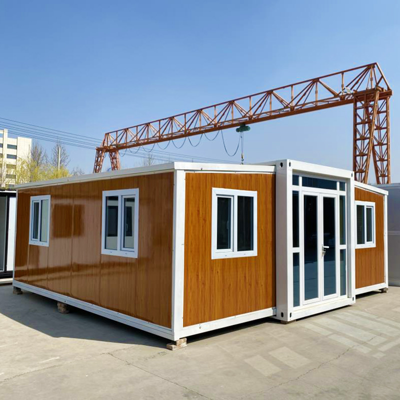 Chinese Factory Hot Selling Expandable Container House with Traditional Design Easy Installation Office Building &amp; Apartment Use