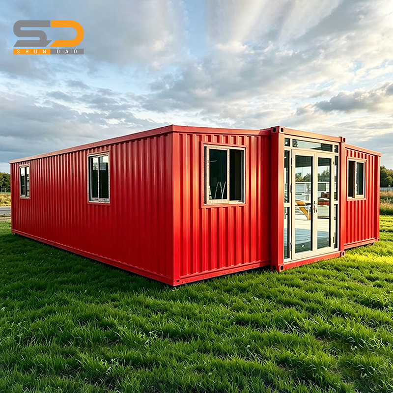 20ft 40ft Professional Grade Galvanized Steel Frame Seismic Expandable Container House Suitable for Emergency Shelters