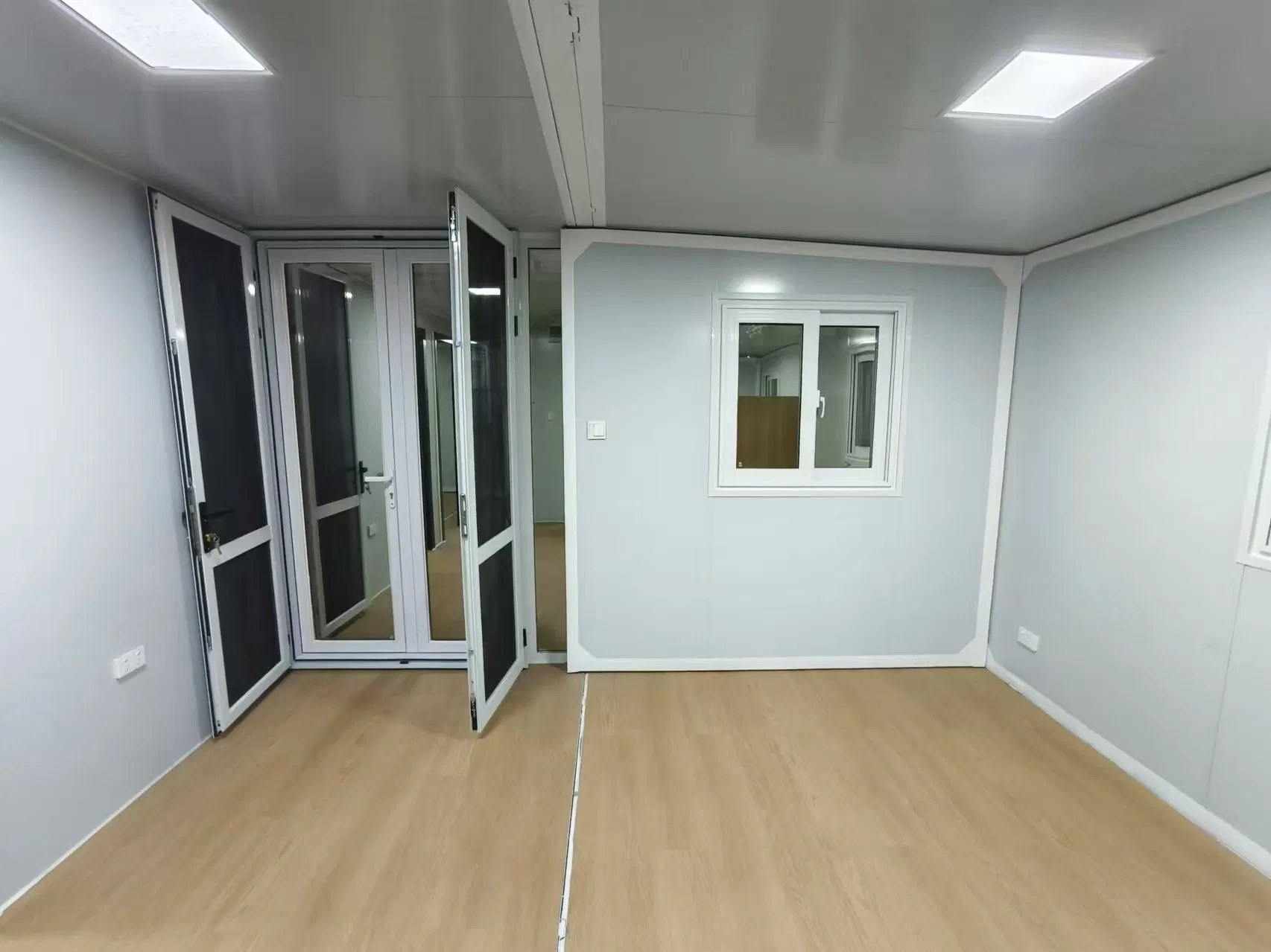 20FT Modular Emergency Housing with Private Bathroom and Bedrooms
