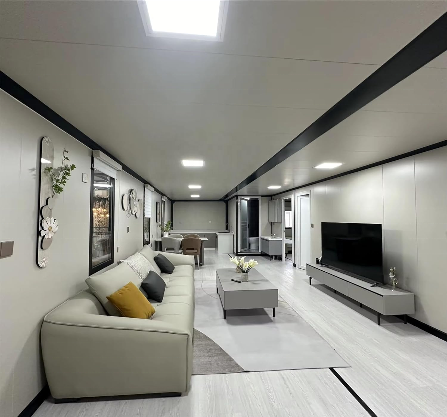 Large Space Double Side Wing Expandable Container House Open Plan Interior Modern Fold Out Prefab House for Family Living