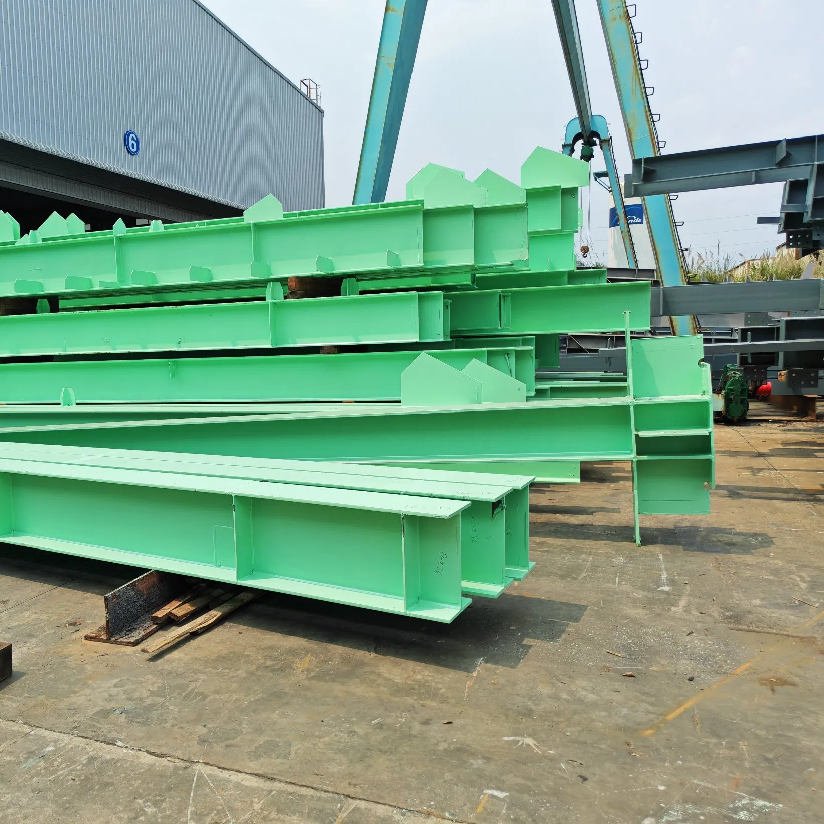 Metal-Framed Hangar Prefab H Beam Prefabricated Sheds Modular Building Steel Pre-Engineered Structure Mobile Expandable Ready House