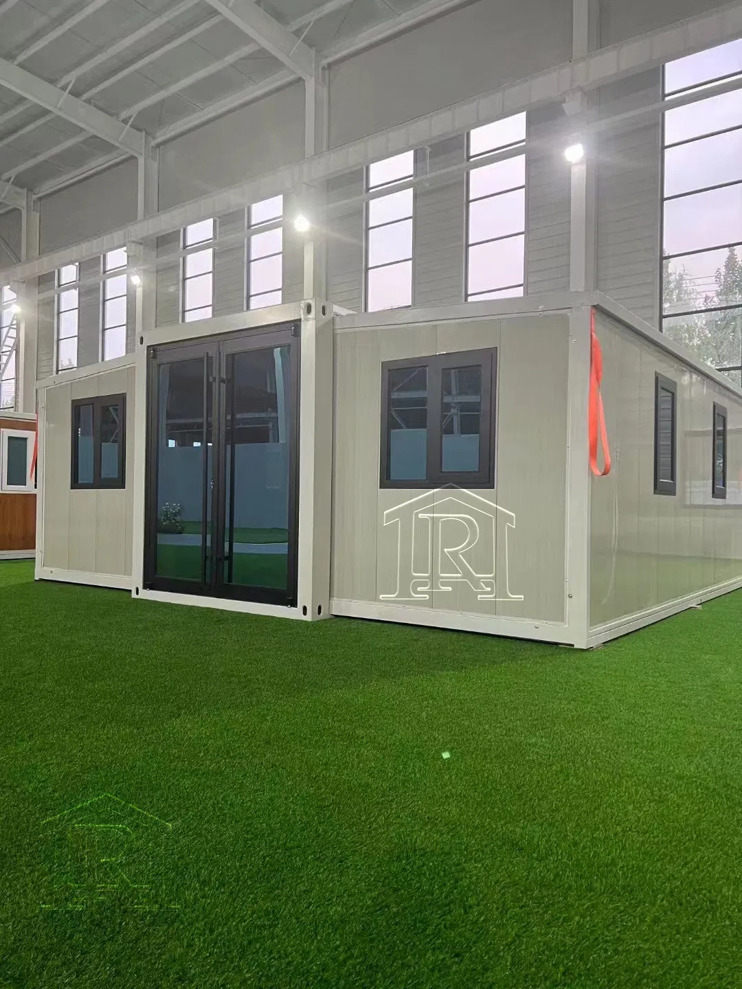 20FT/40FT Expandable Container Home Modern Prefab House for Residential Vacation Container House