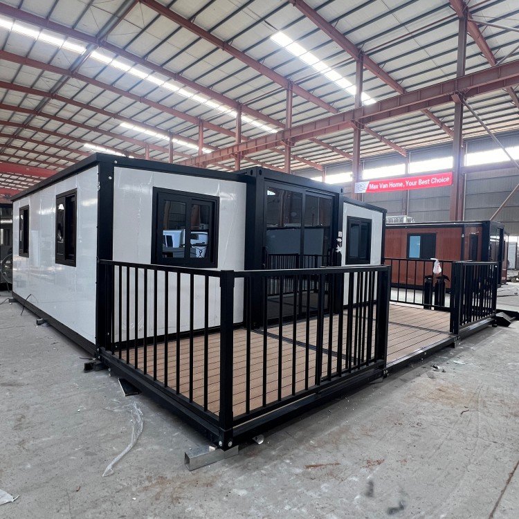 20ft/40ft Expandable Container House for Workers Accommodation Modular Folding Office Building Breathable Sandwitch Panel for
