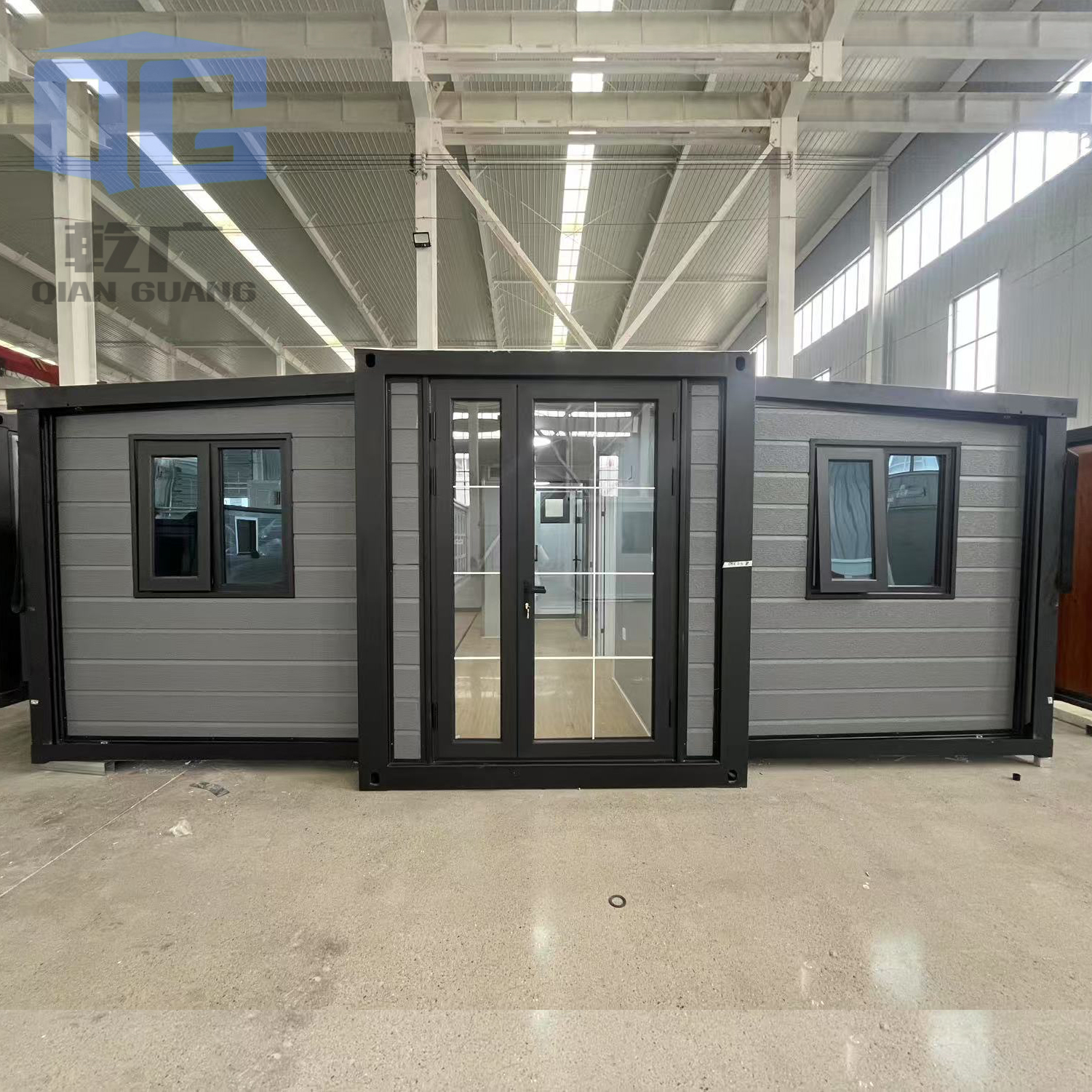 Ready Made 40ft 30ft 20ft Luxury Container House 2 Bedroom Mobile Expandable Home Steel Structure Portable House Living Space