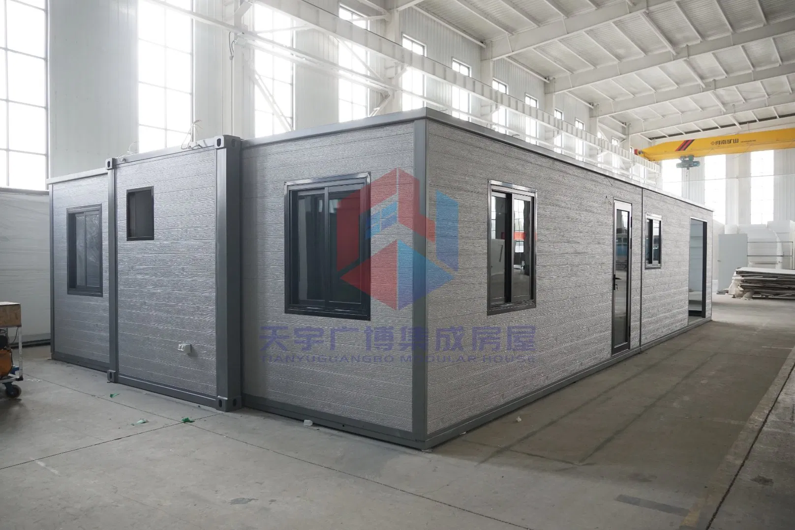 Earthquake Resistant Easily Movable Pre Assembled House Double Wing Expandable Container