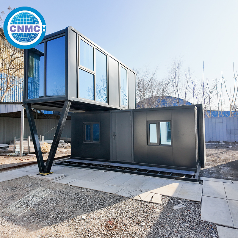 Expandable Double Wing Industrial Design 40FT Container Home 2 Bedroom Prefab House Balcony 1 Year Warranty Farmhouse Home Bar