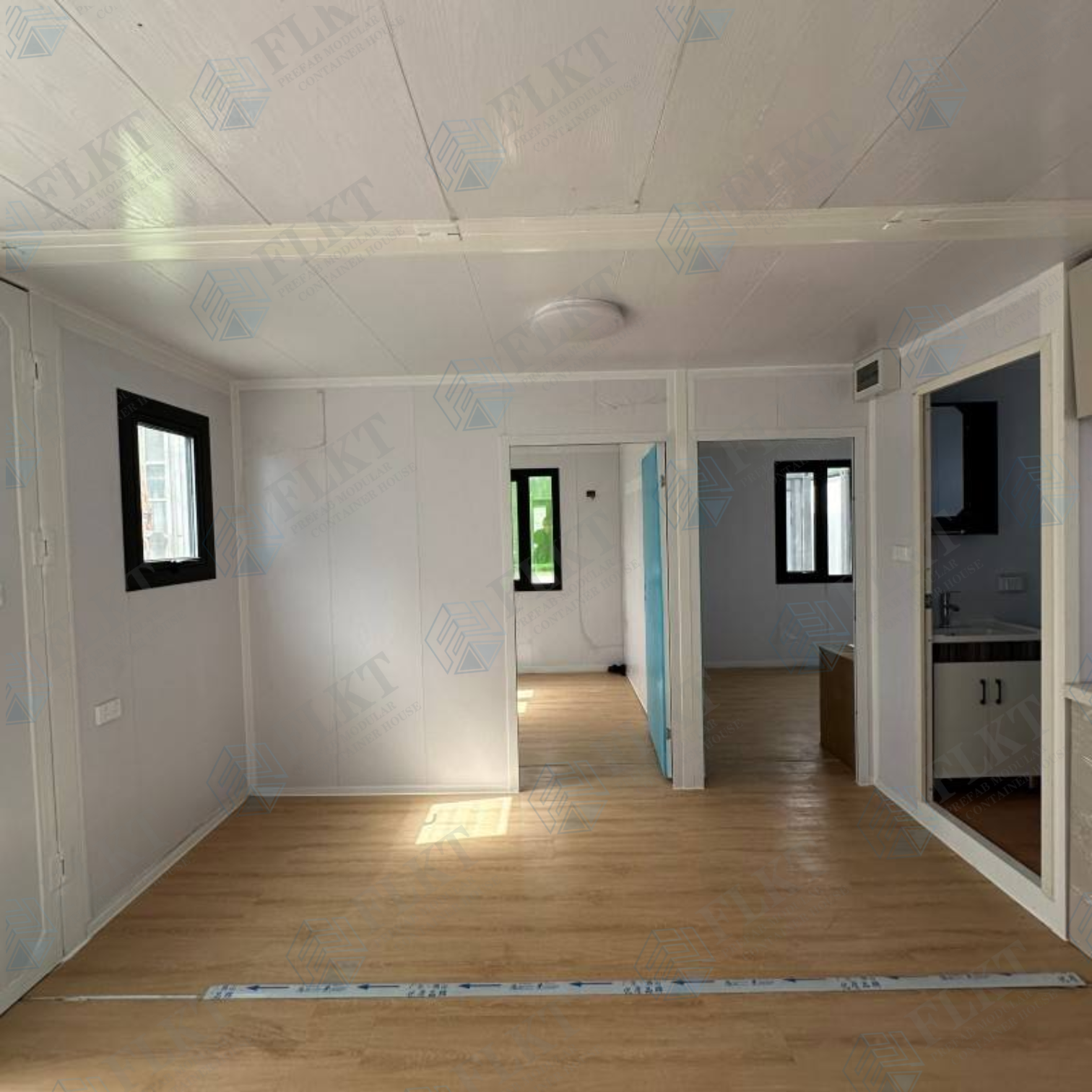 FLKT Factory Price Luxury Fireproof Expandable Container House Waterproof Prefab Mobile Home 2 Years Warranty Living Room Hotel