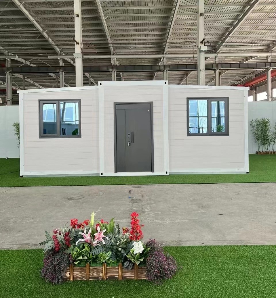 Movable Panel House Showcase 1
