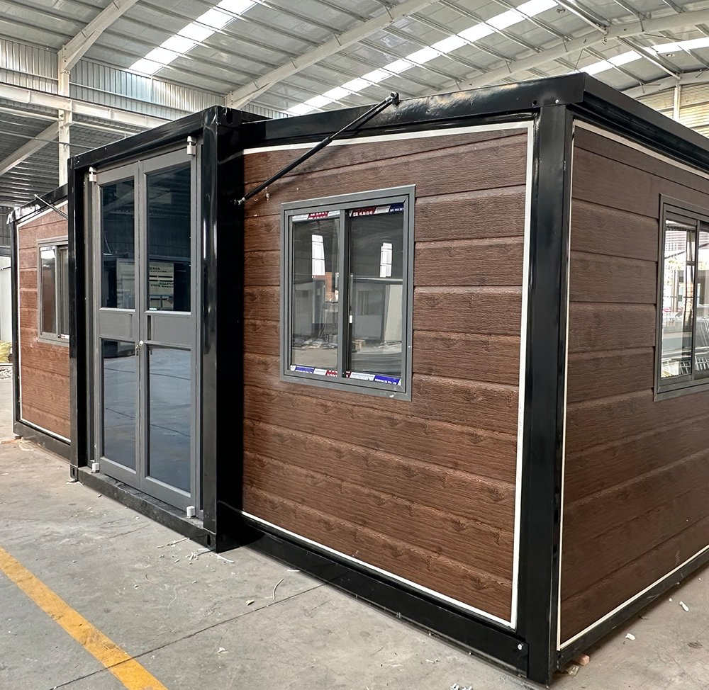Expandable Prefabricated House Capsule Vacation Hotel Family Sleep Outdoor Mobile Small House