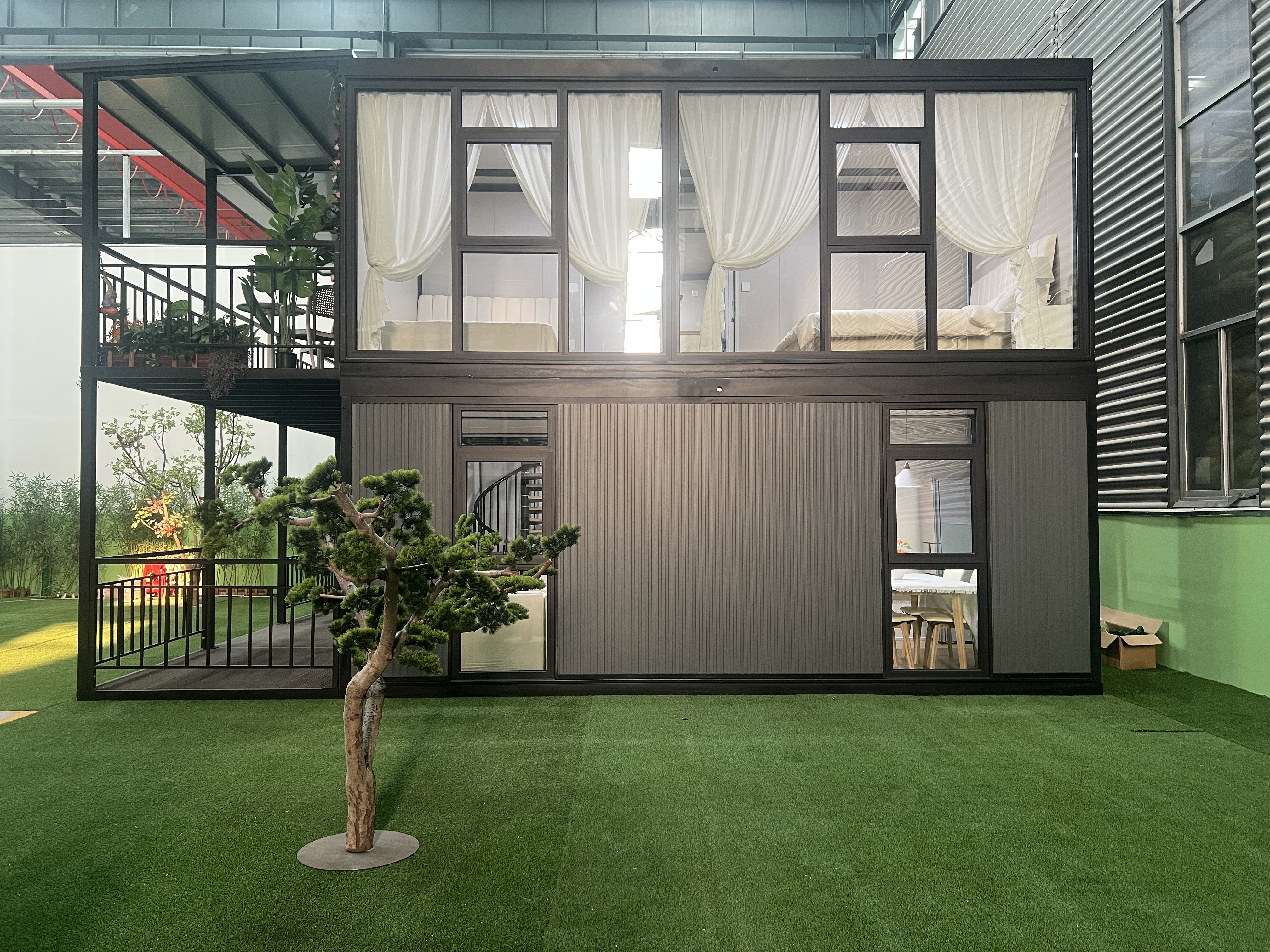 Double 20ft Expandable Container Home with 12kw Power Consumption 72m2 Floor Area and Galvanized Steel Framework
