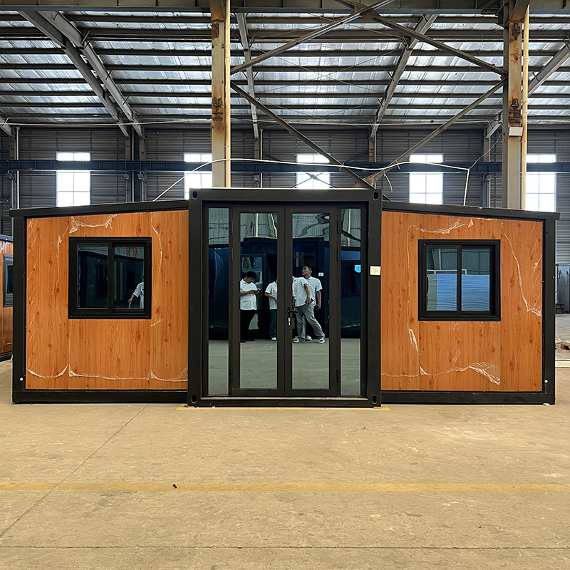 Ready Made 2-5 Bedroom Prefabricated 20ft Container House Modular Folding Expandable Apartment &amp; Hotel Tiny Home