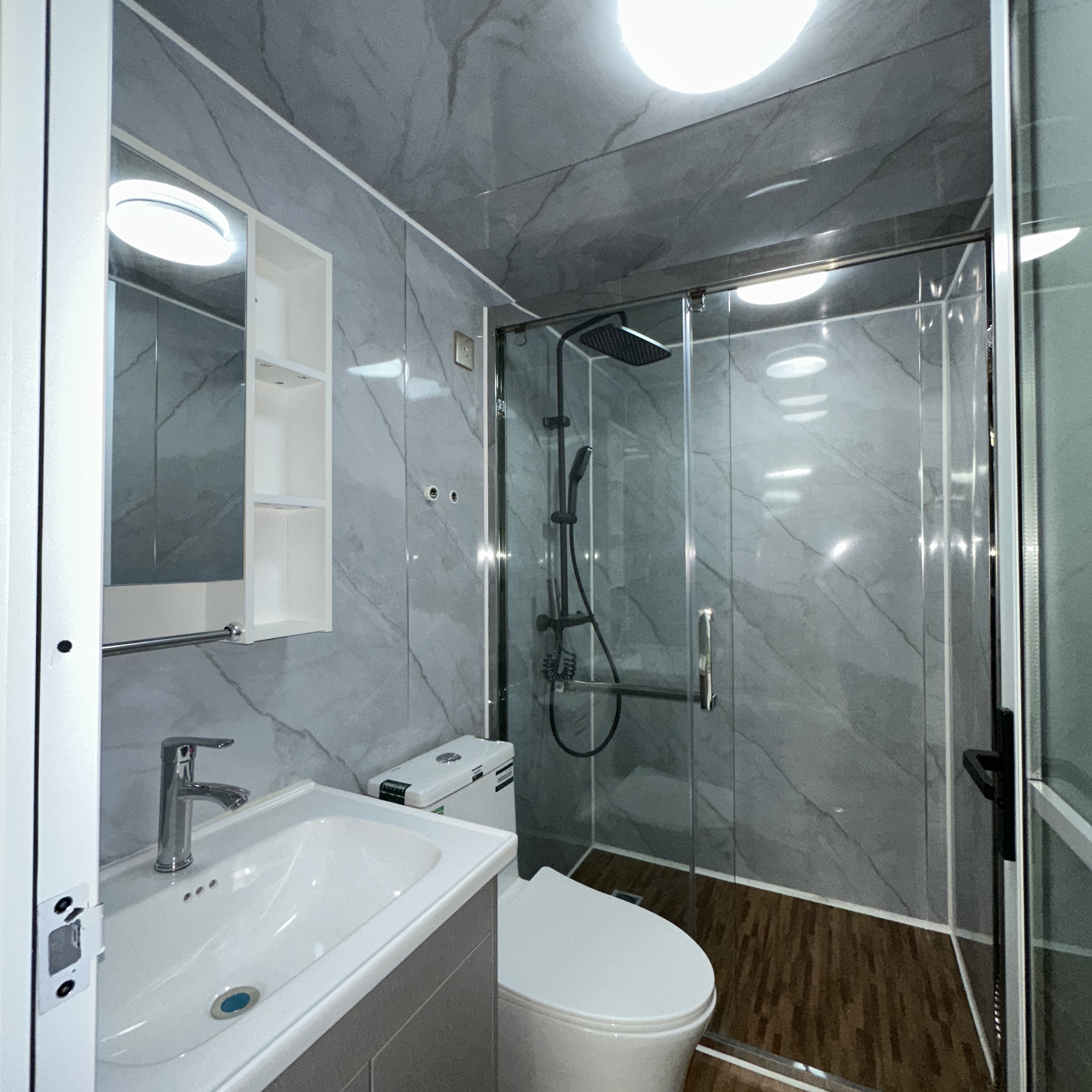 Bathroom layout 1