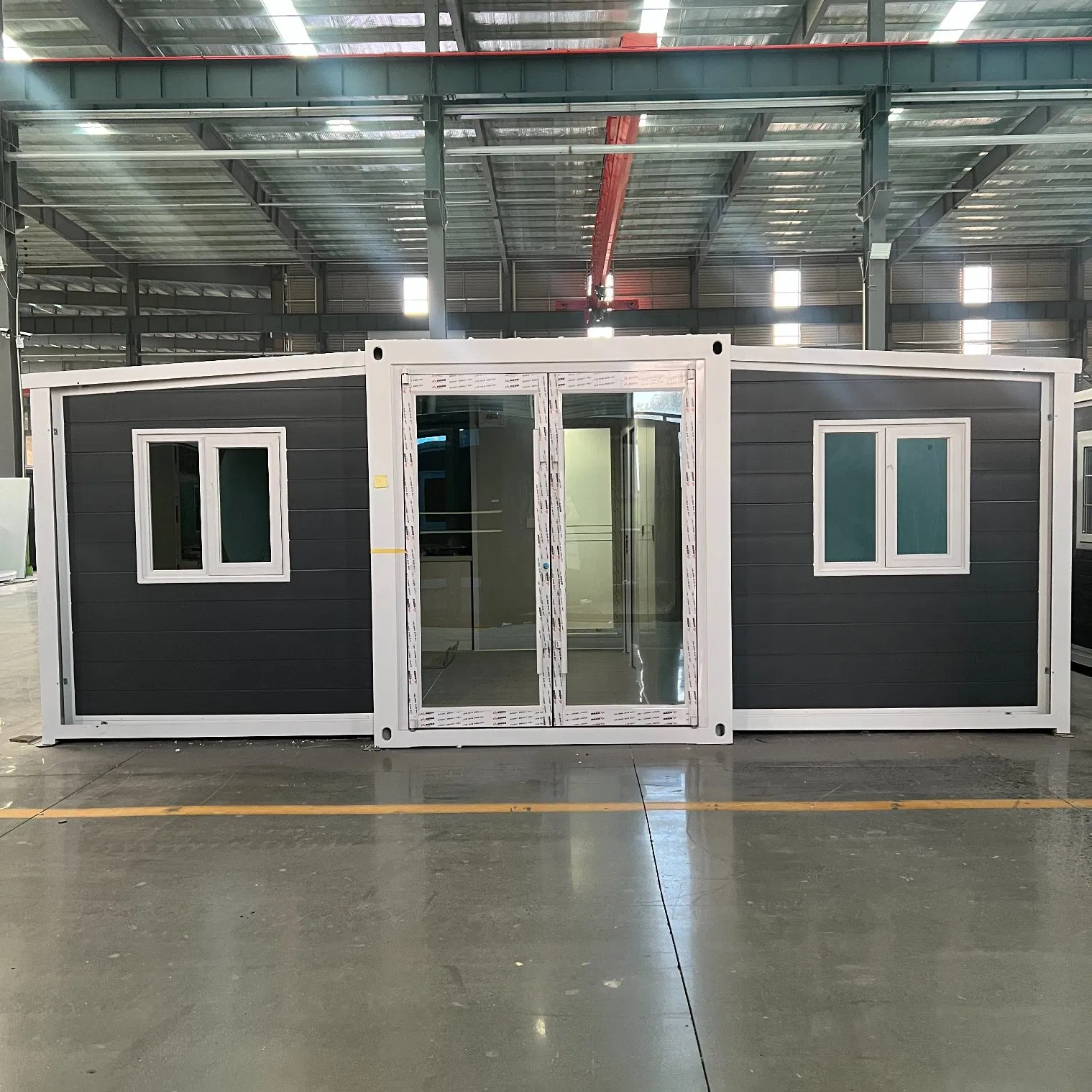 Prefabricated Modular House Expandable Container House for Weekend Getaway or Vacation Cabin