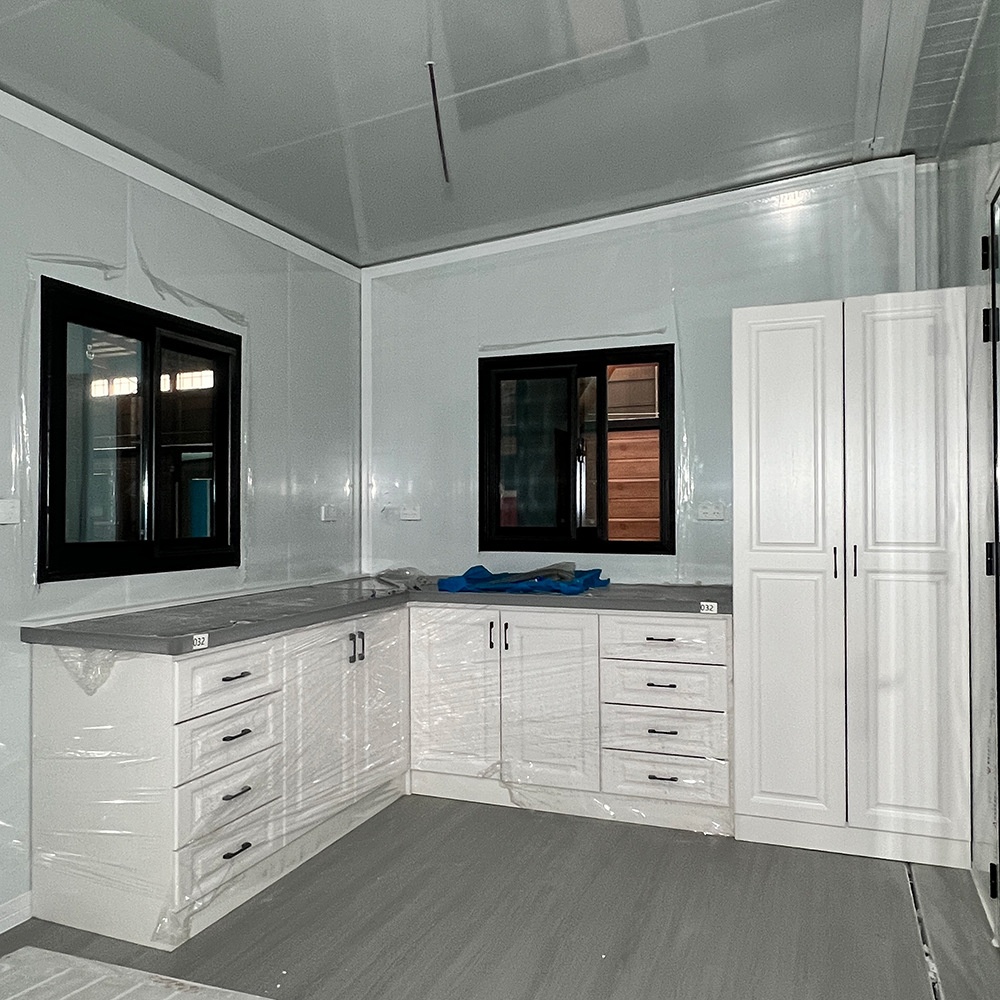 666cm Double Wing Detachable Color Steel Container House Expandable Mobile Building for Scenic Residential Area or Office Use