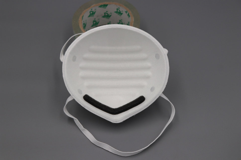 3 Máscara facial de respirador no tejido de capa de alta filtración de PP Meltblown de Plys Molded Cup